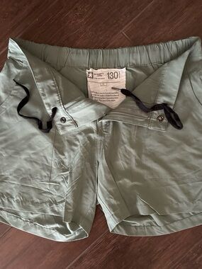 NWOTMen's Athletic Drawstring Shorts in Light khaki green. - Performance Stretch